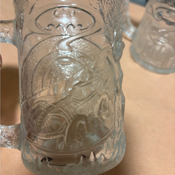 Batman Forever 1995Glass Mugs Set of 5 With ThreeWith 3 Old McDonald Bags